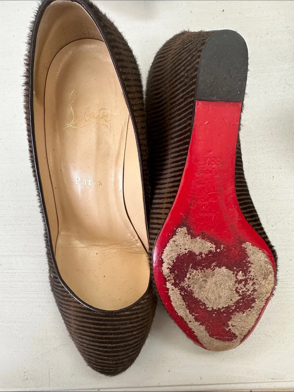 Christian Louboutin Brown Textured Pointed-Toe Pumps with Subtle Stripes